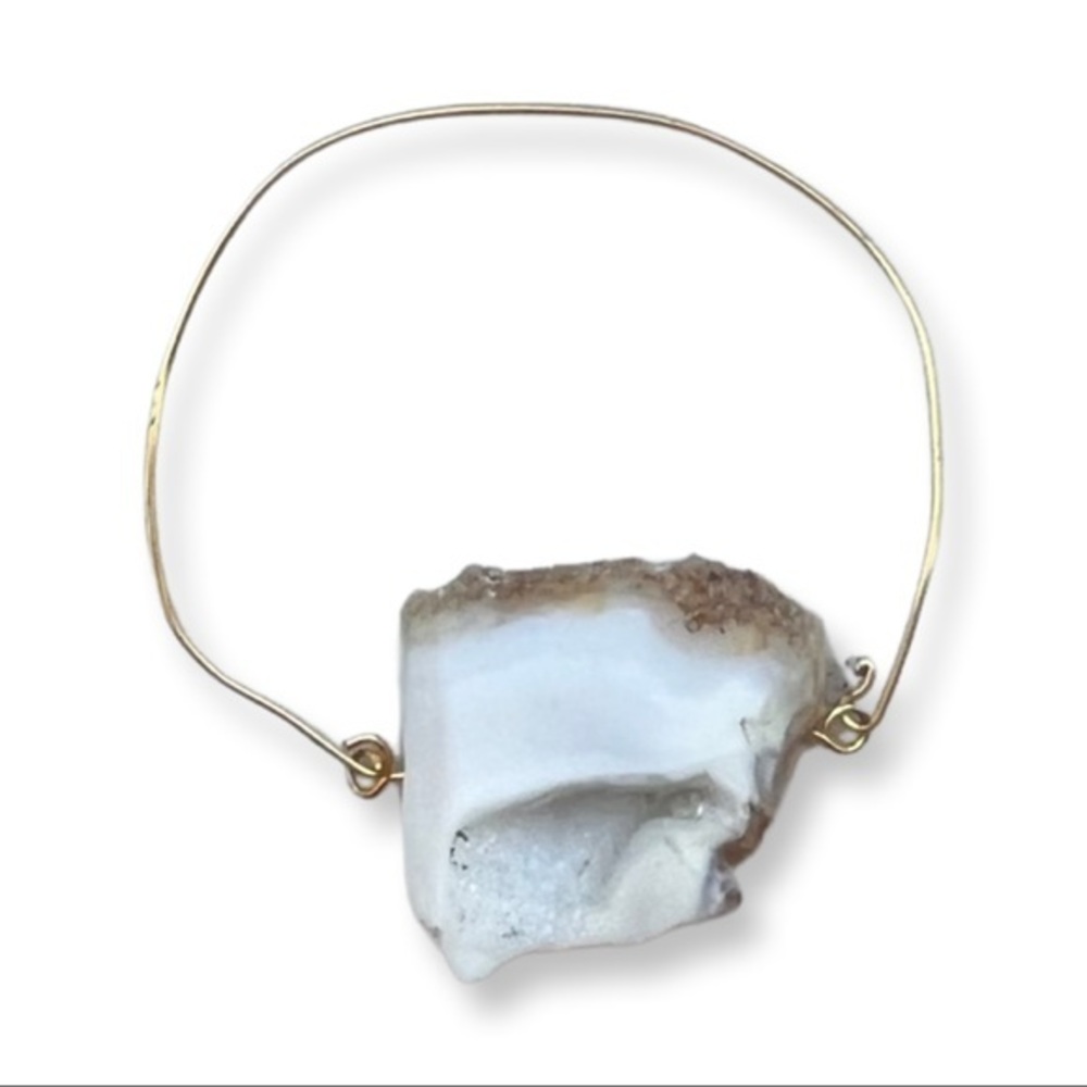 Free People White Howlite Crystal Bracelet with Gold Band
